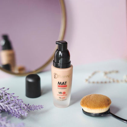 راهنمای خرید و استفاده از کرم پودر مات تاچ فلورمار + مزایا