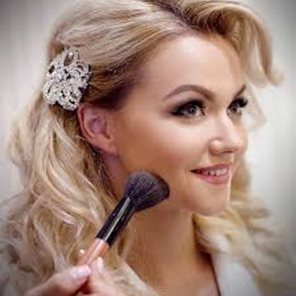 لیست لوازم آرایشی عروس